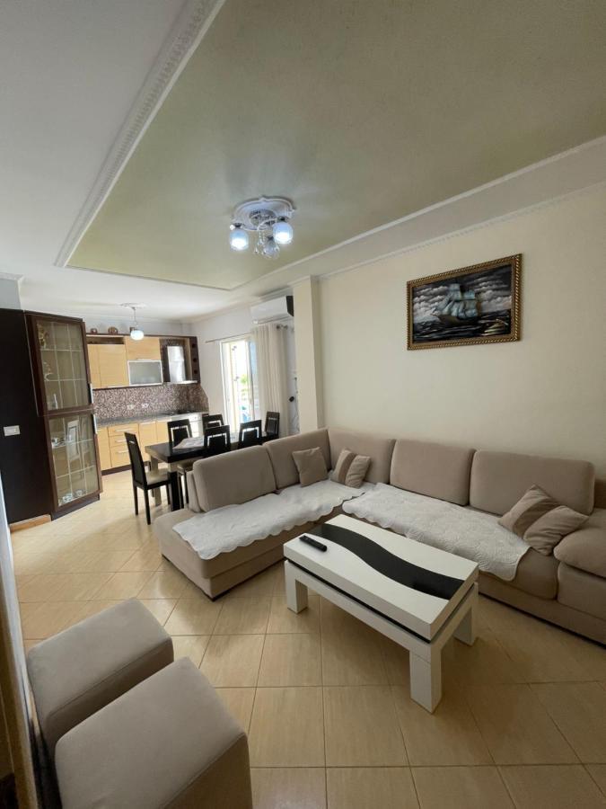 Apartment Nando's 1 *